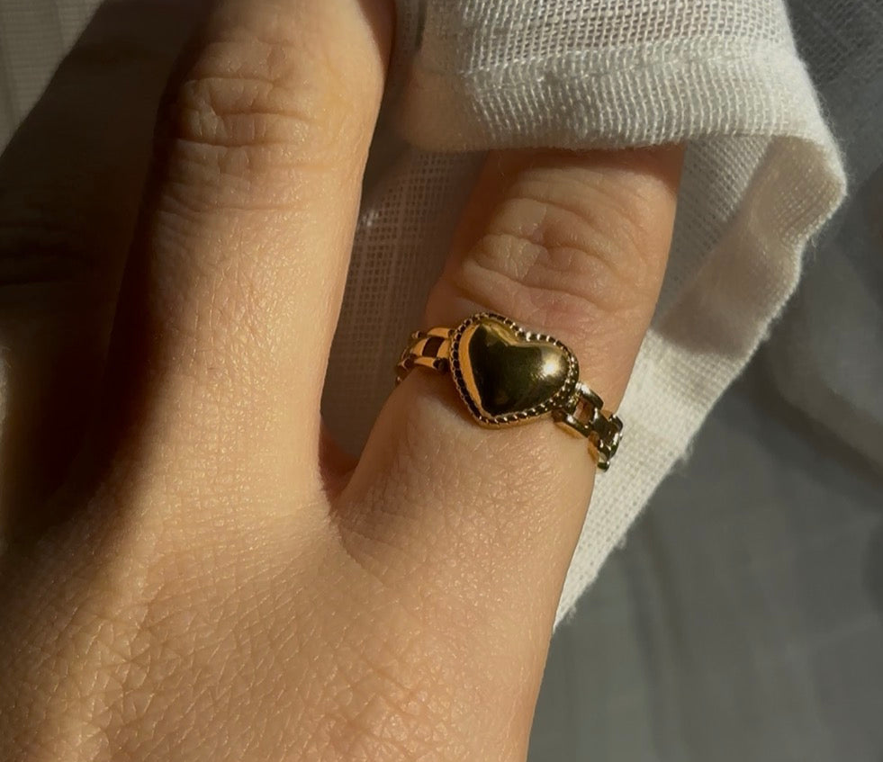 Anello Kora cuore